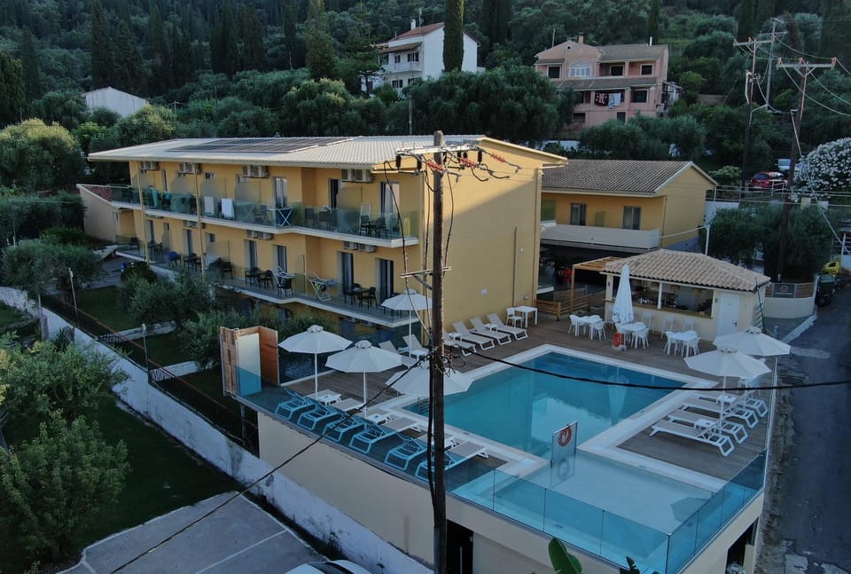 Property building, Swimming pool
