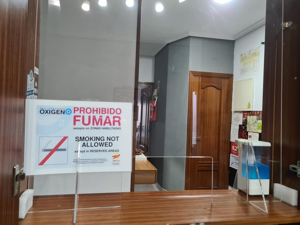 Lobby or reception, Logo/Certificate/Sign