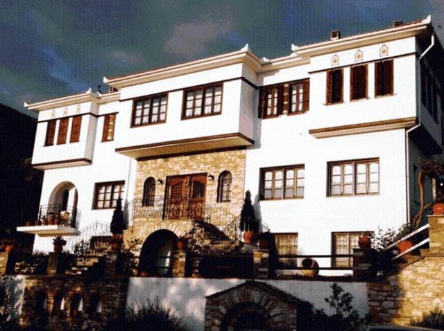 Facade/entrance, Summer