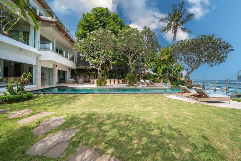 Pool view, Swimming pool, Swimming pool