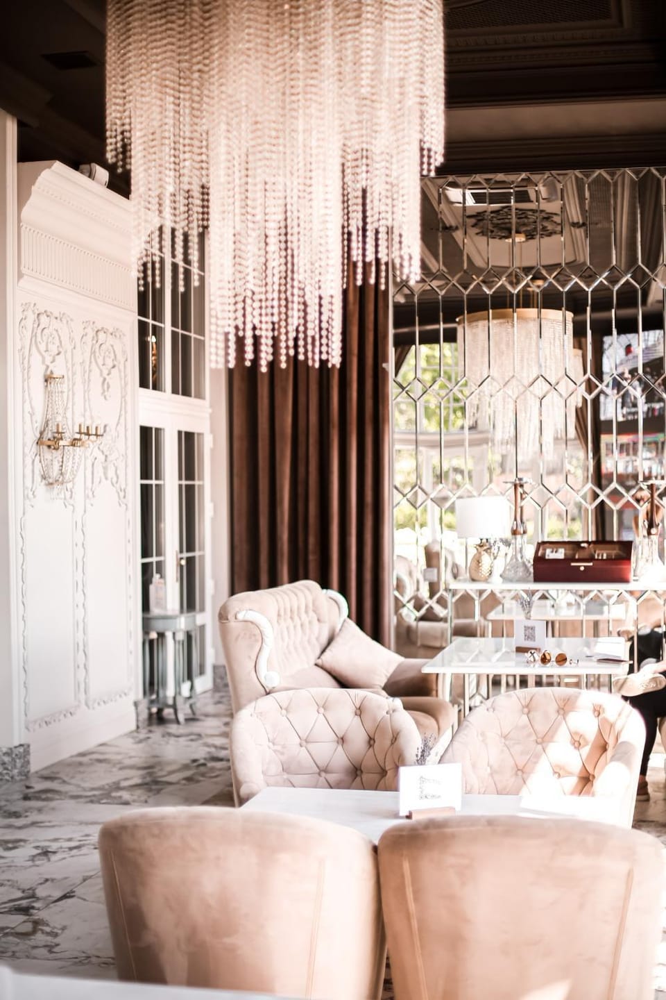 Hotel Aristocrat Inn in Ukraine