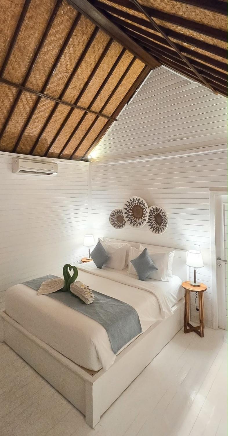 Bukit Ancak Lembongan Resort Campground/ 
RV Resort in Nusapenida