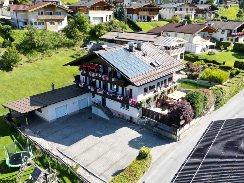 Pension Mühle Bed and Breakfast in Zell am See