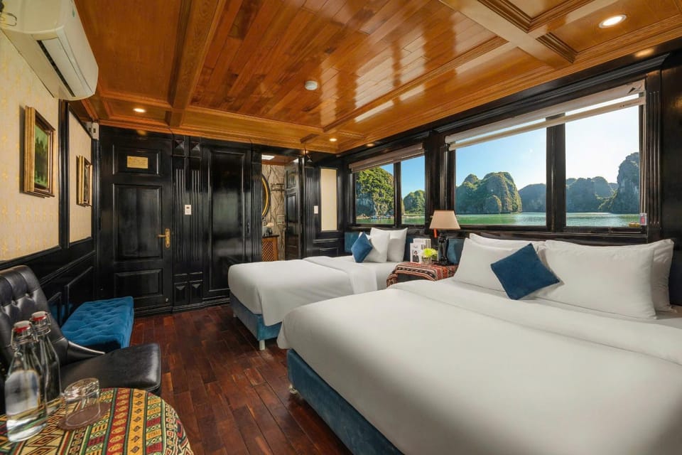 Overnight Cruise Hotel in Laos