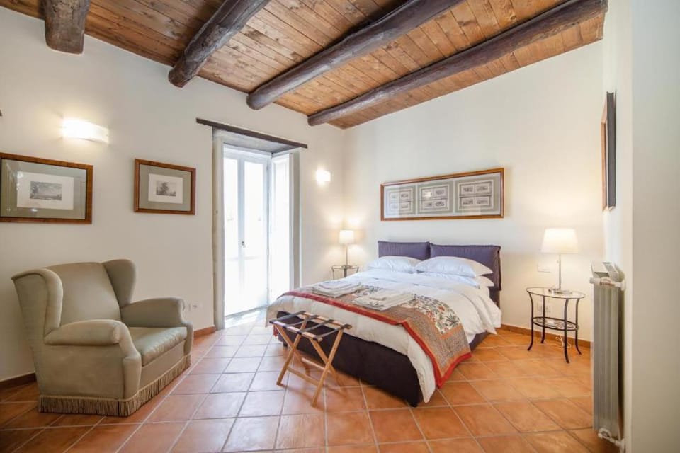 Palazzo Marigliano Bed and Breakfast in Naples