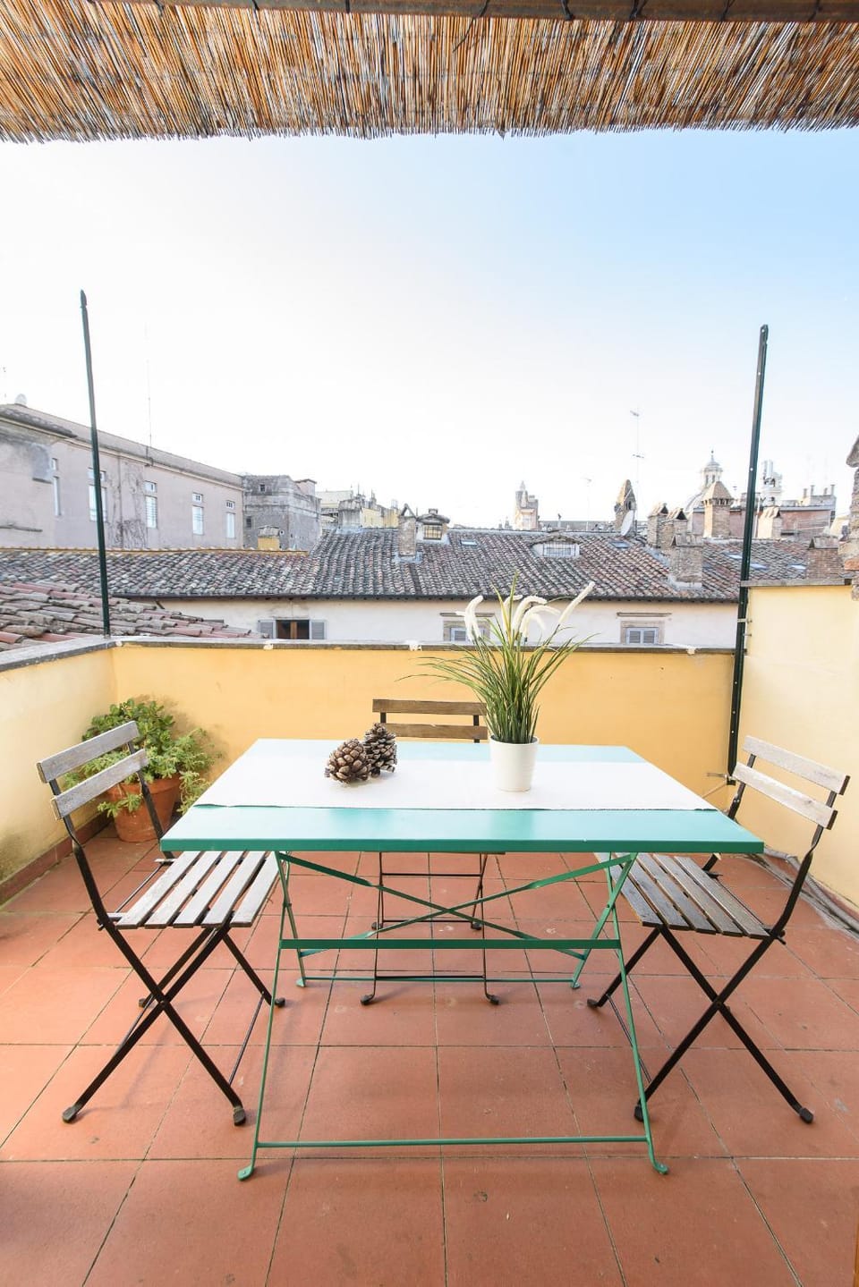 White terrace apartment navona Apartment in Rome