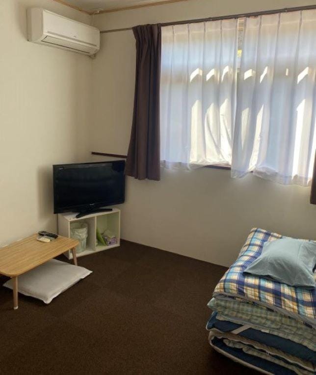 Guest House Iwato Bed and Breakfast in Japan