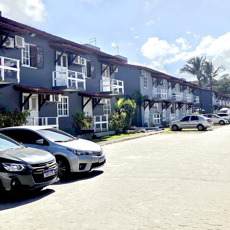 Condomínio Golden Dolphin Village Apartment in State of Bahia