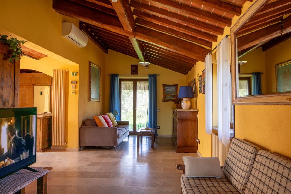 Il Poggio Dell'Eremita Apartment in Tuscany