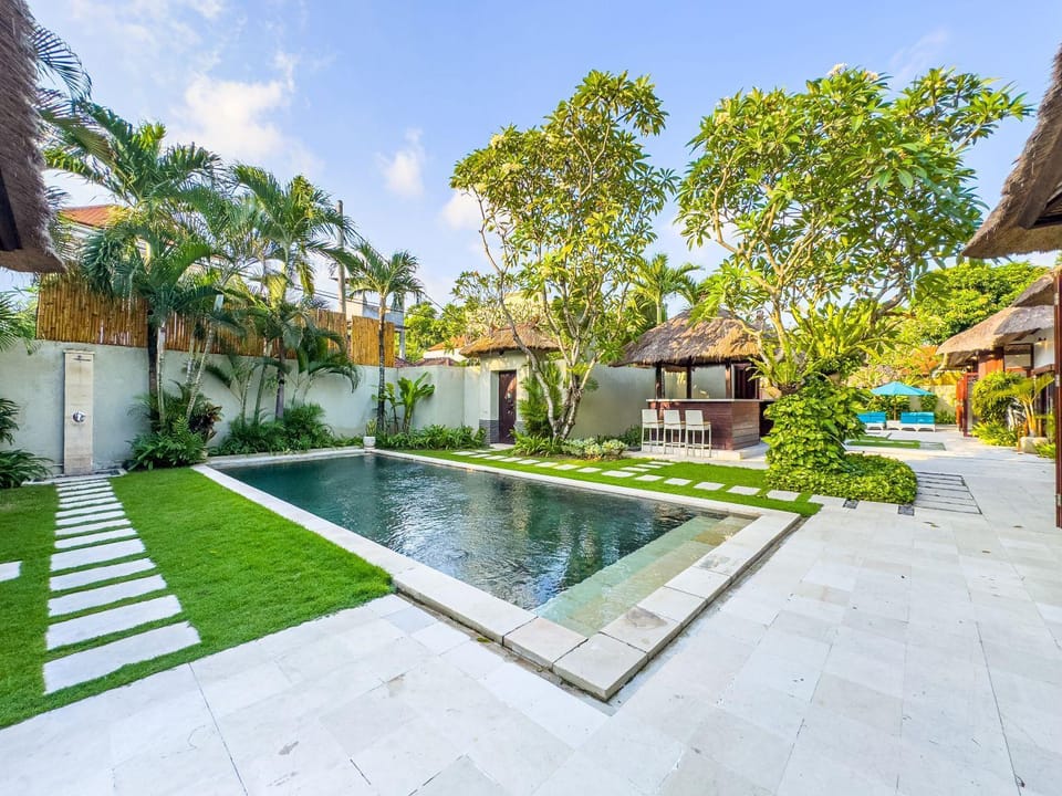 Garden, Garden, Garden view, Garden view, Pool view, Pool view, Swimming pool, Swimming pool, Swimming pool