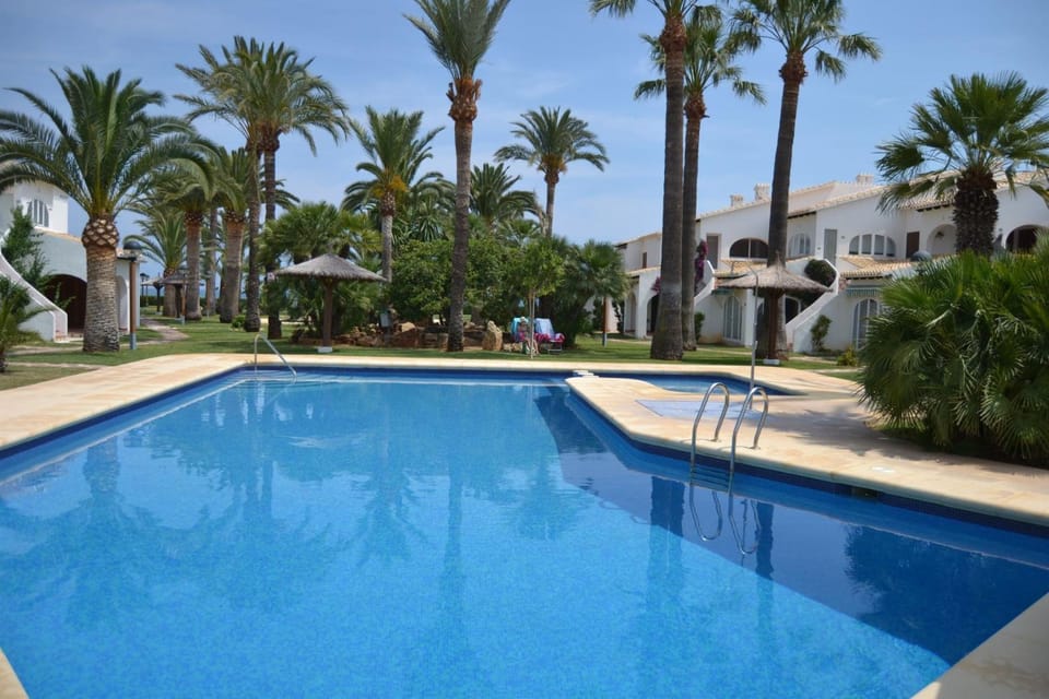 Cabañas 3 LOCDENIA Apartment in Marina Alta