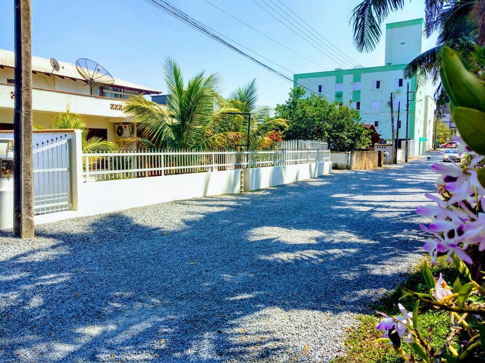 Facade/entrance, Street view