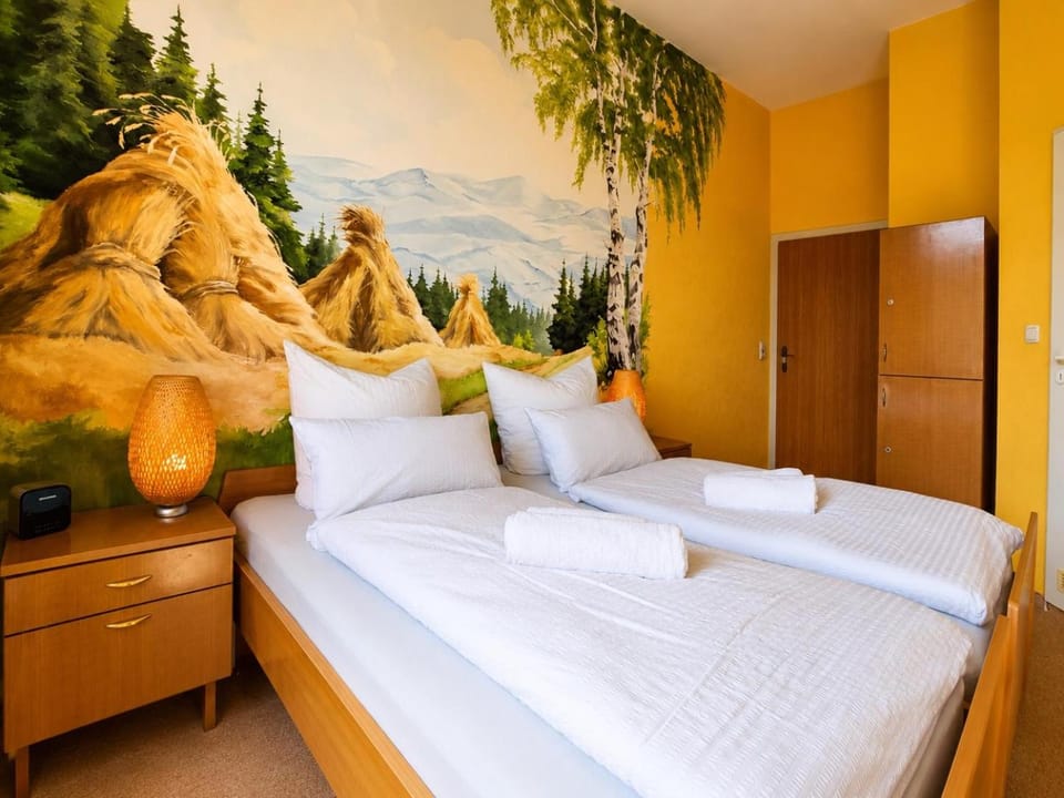 Pension Weiße Rose, Parkplatz, Frühstück, Wlan, Zentral Bed and Breakfast in Thuringia, Germany