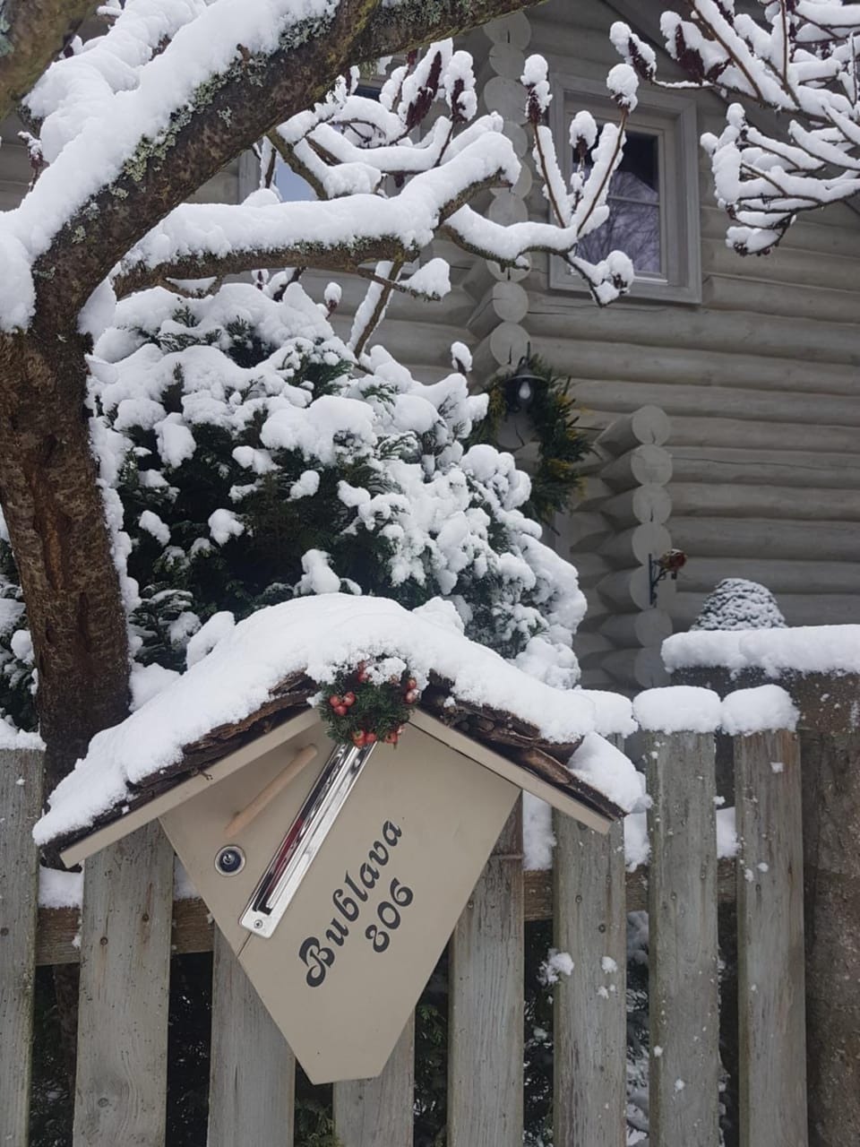 Facade/entrance, Property logo or sign, Winter