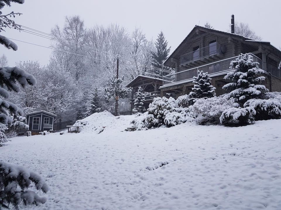 Property building, Winter