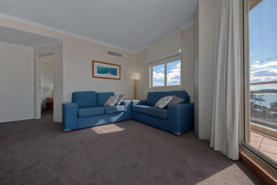 Barrington, 707/35-45 Shoal Bay Road Apartment in Shoal Bay
