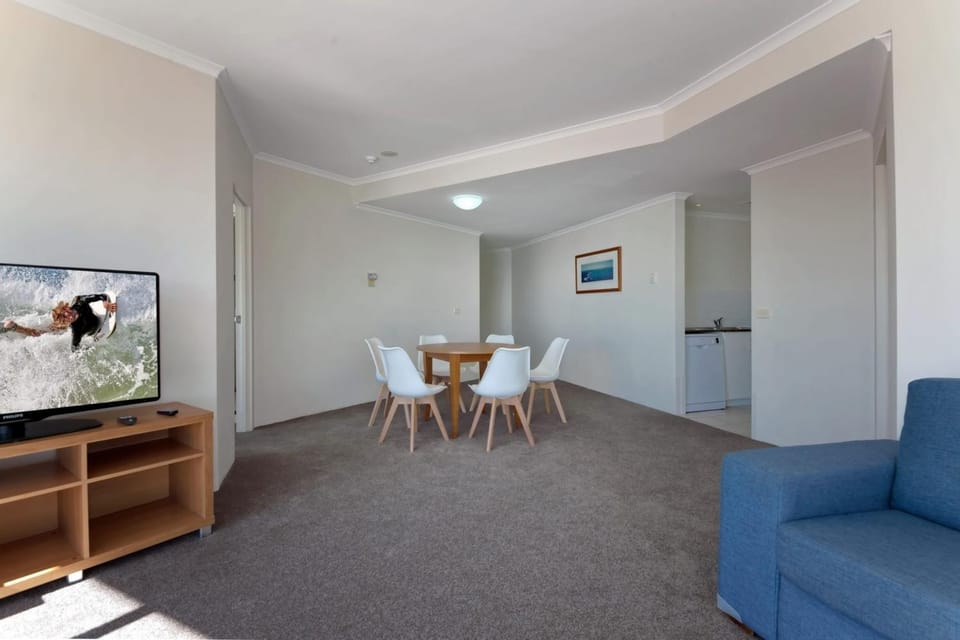 Barrington, 707/35-45 Shoal Bay Road Apartment in Shoal Bay