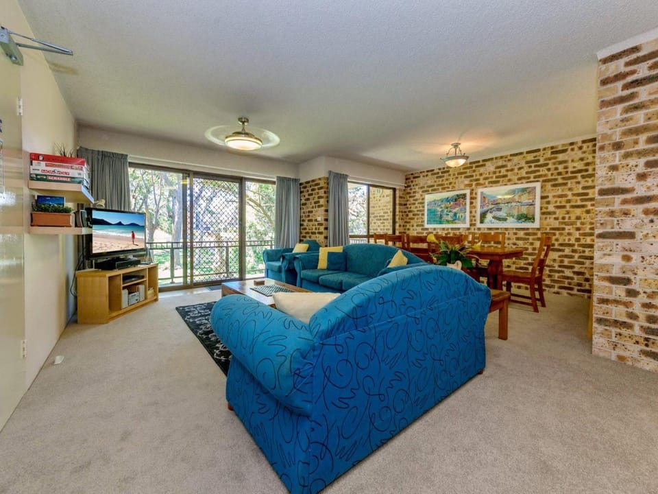 Bay Parklands 28 pool tennis court and stunning views Apartment in Nelson Bay