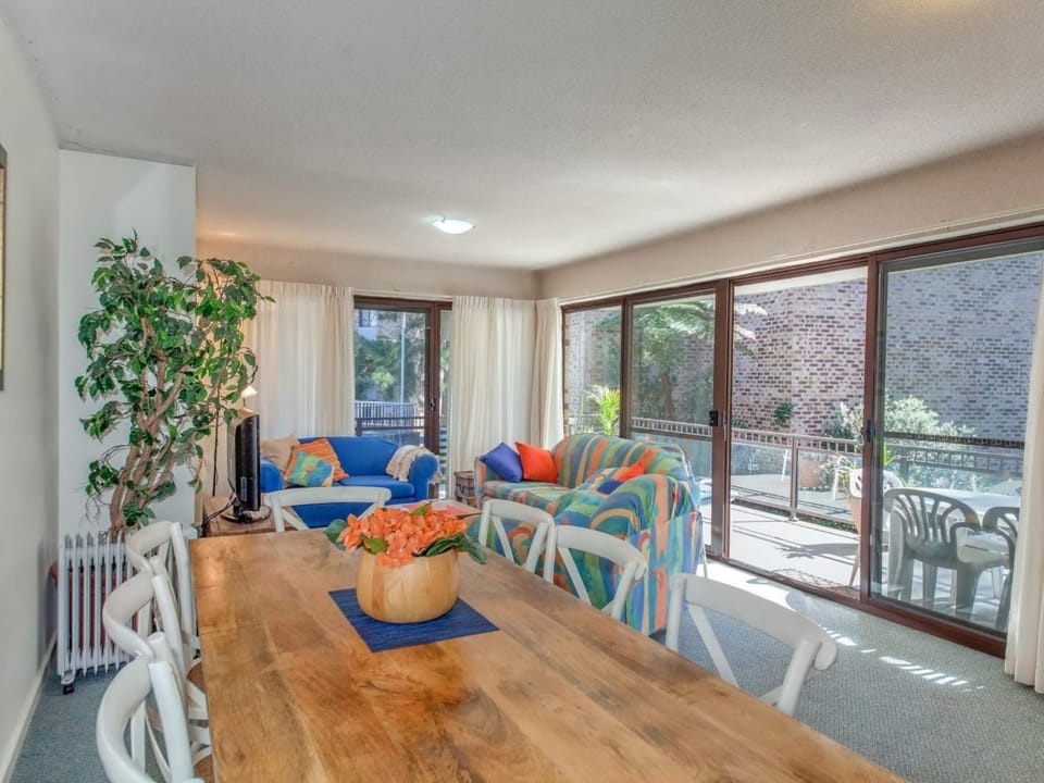 Bay Parklands, 62 2 Gowrie Avenue - Wifi, Pool, Tennis, Water Views & Aircon Apartment in Nelson Bay