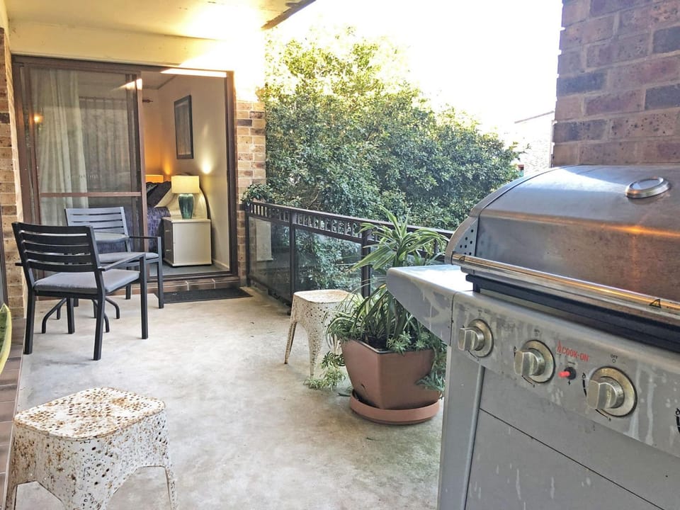 Bay Parklands, 62 2 Gowrie Avenue - Wifi, Pool, Tennis, Water Views & Aircon Apartment in Nelson Bay
