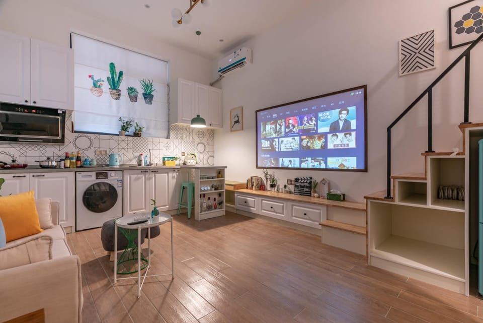 Tonight Homestey Shanghai Apartment Good Location 6421 Vacation rental in Shanghai