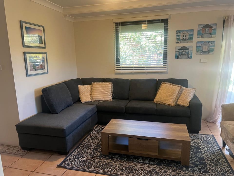 Carindale 13, 19 Dowling Street - Ground floor unit with air con, complex pool and tennis court Apartment in Nelson Bay