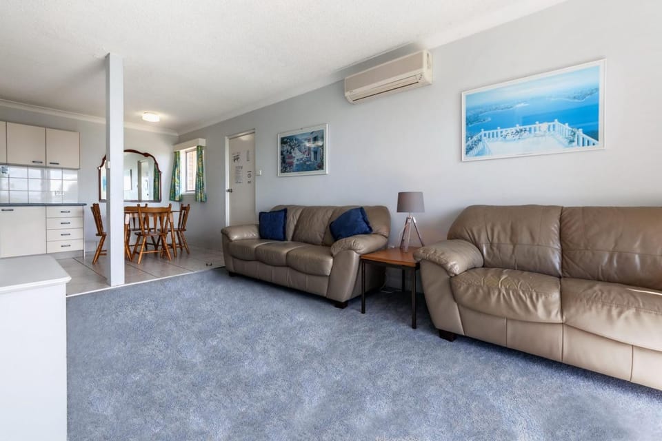 Castaways Unit 1 17 Shoal Bay Road Apartment in Shoal Bay