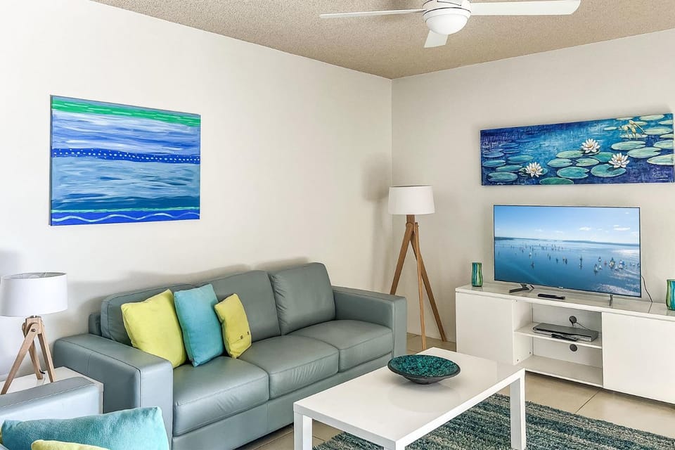 Kiah 8, 53 Victoria Parade - Stunning water views, Wifi & Air Con Apartment in Nelson Bay