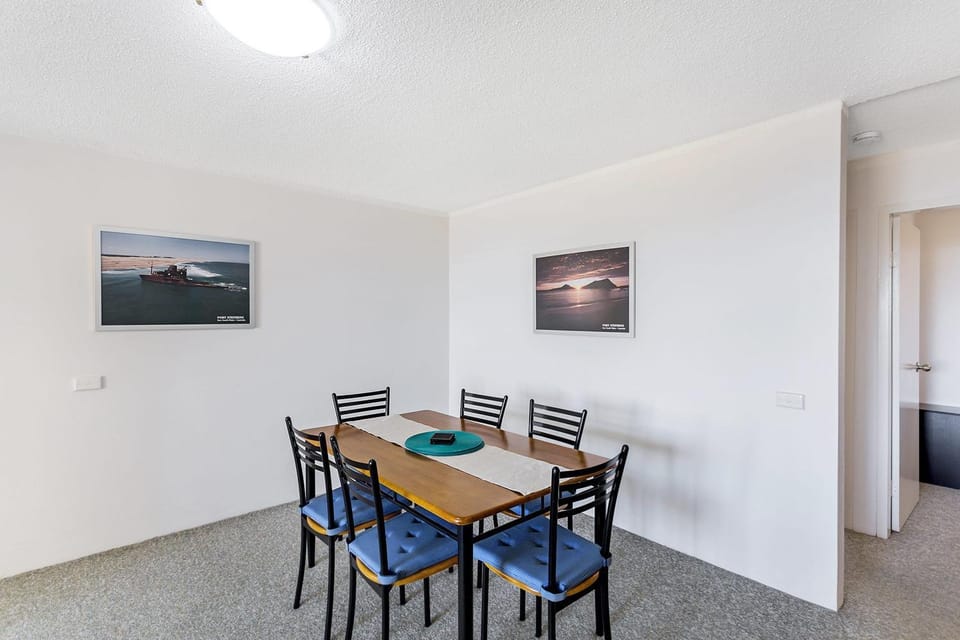 Portside Unit 8 1 Donald Street Apartment in Nelson Bay