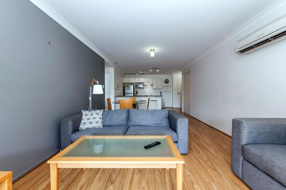 Shoal Bay Beach Apartments Unit 17 2 Shoal Bay Road Apartment in Shoal Bay