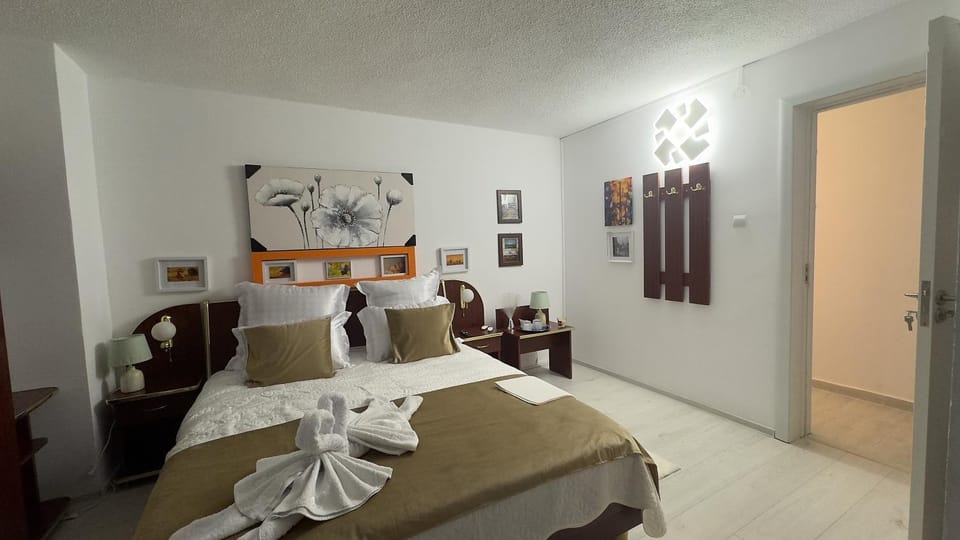 Living room, Photo of the whole room