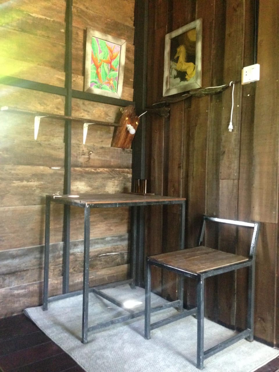The Shadow House & Bar Hotel in Ko Phayam