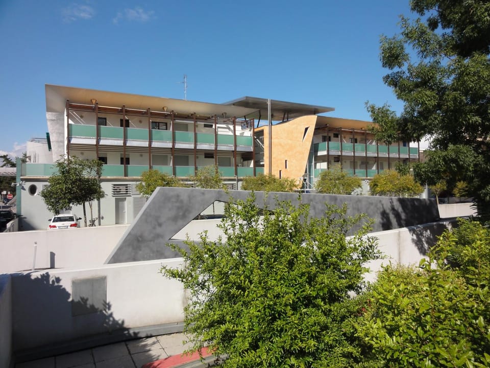 Facade/entrance
