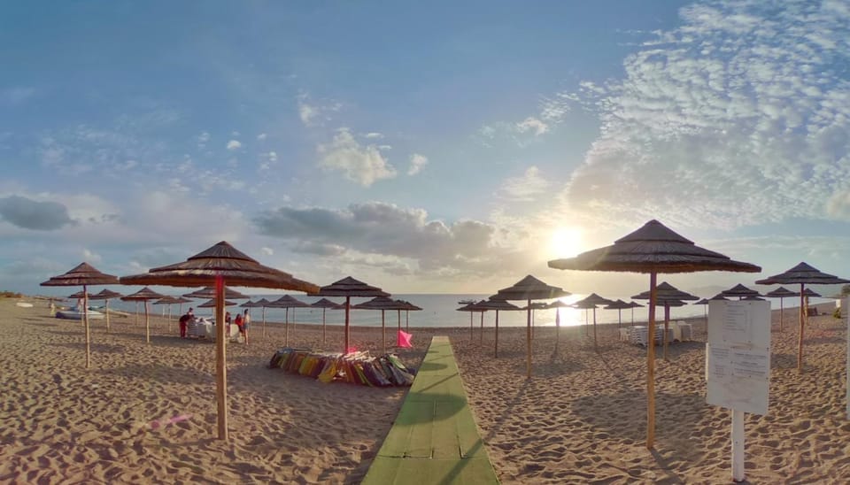 Natural landscape, Beach, Sea view, Sunrise, sunbed
