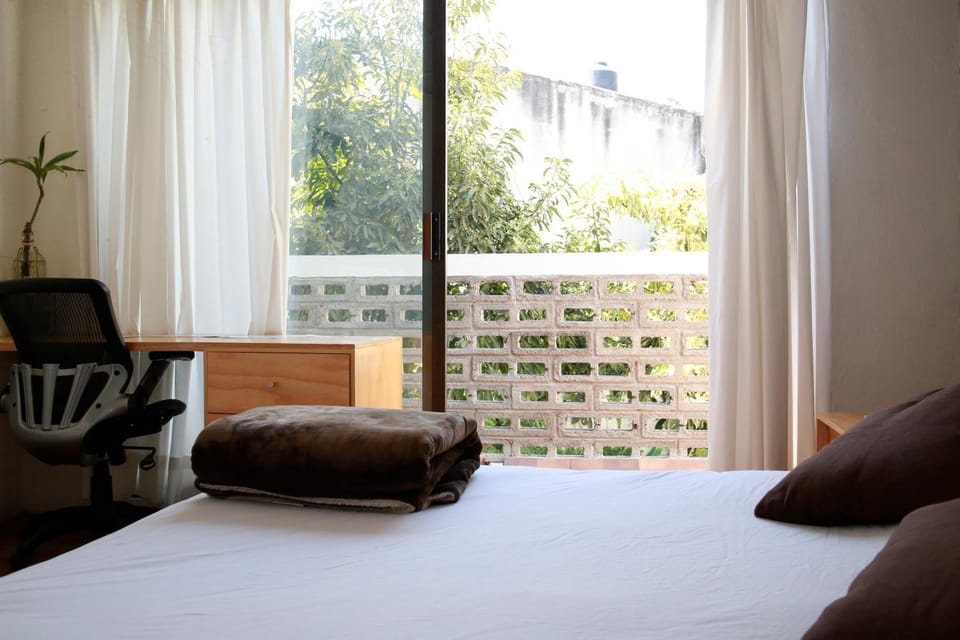 Photo of the whole room, Bedroom