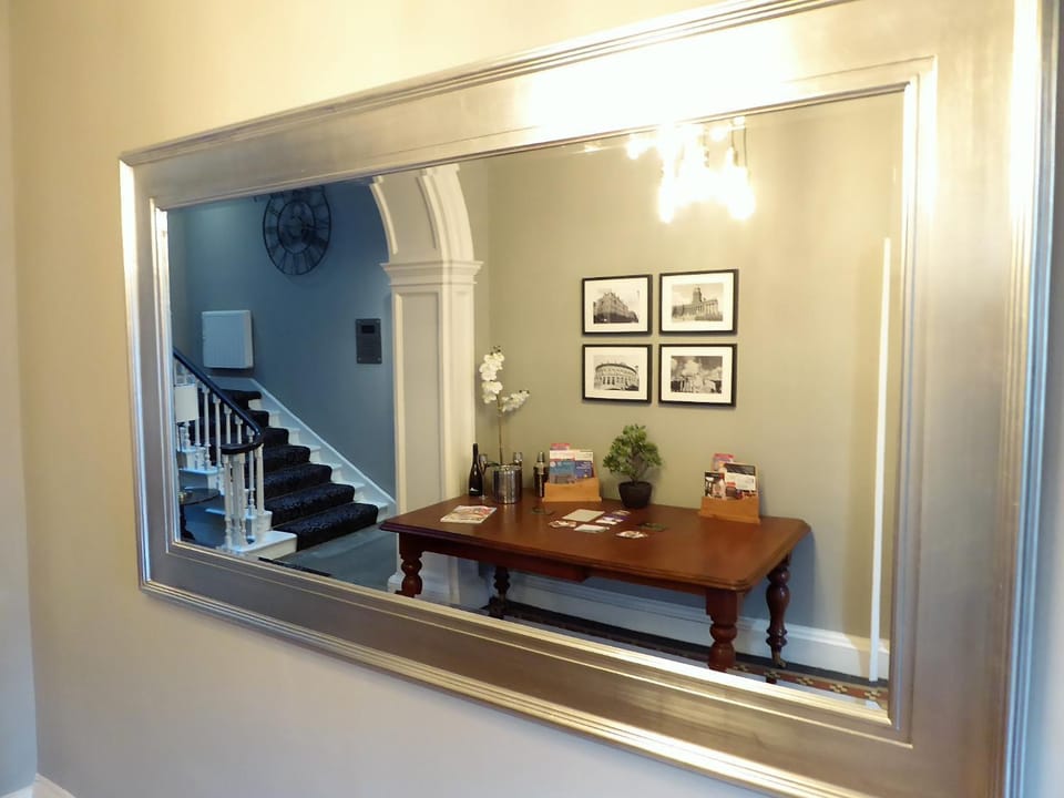 Claremont Apartments, Leeds City Centre Apartment in Leeds