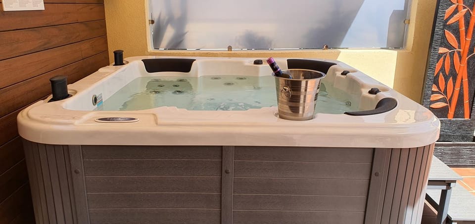 Beautiful duplex with jacuzzi House in Puerto Rico de Gran Canaria