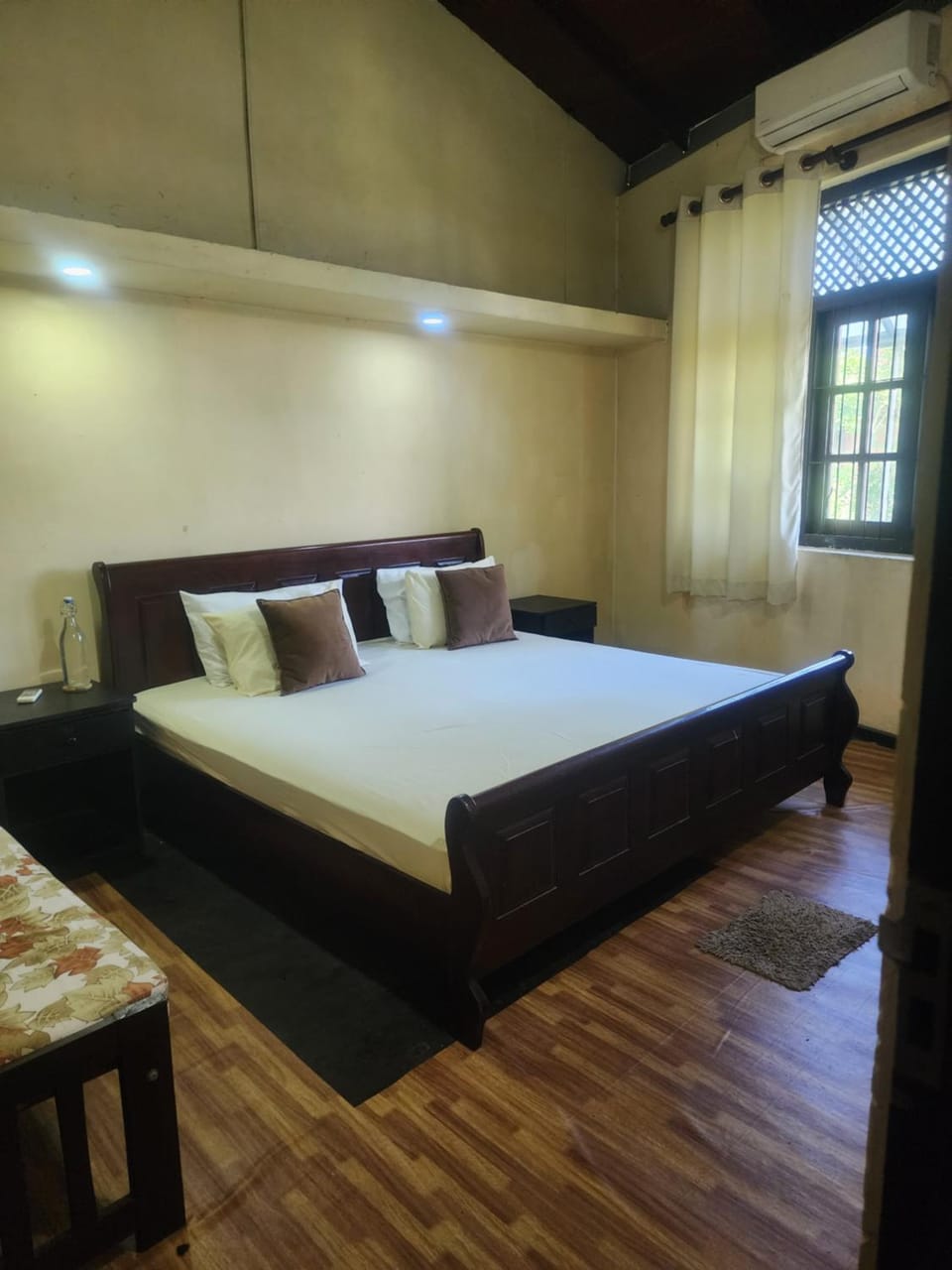 Noahs Ark Transit Stay Vacation rental in Western Province