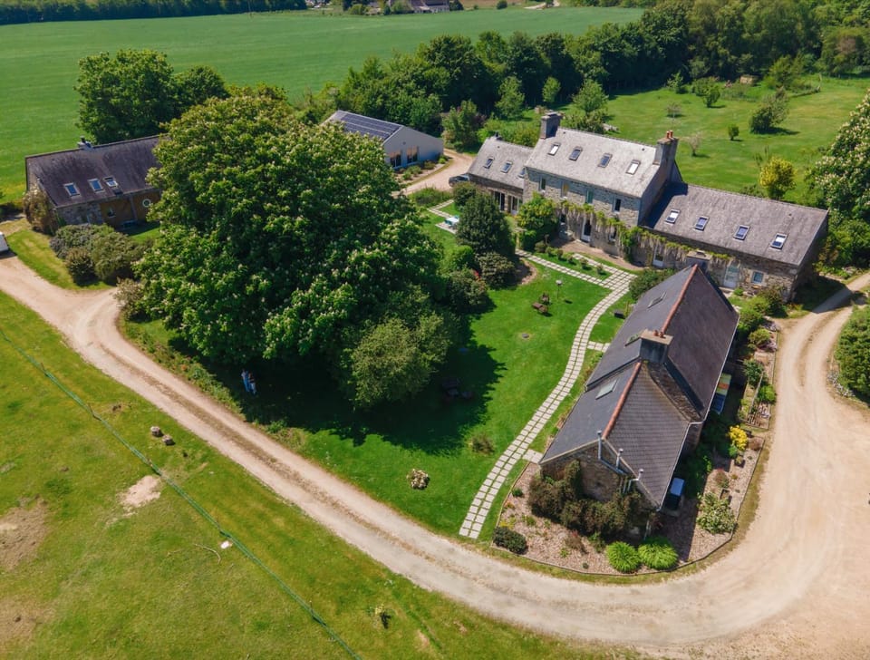 Property building, Bird's eye view