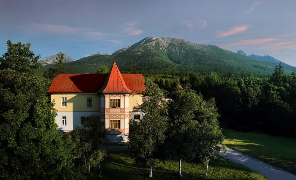 Property building, Mountain view