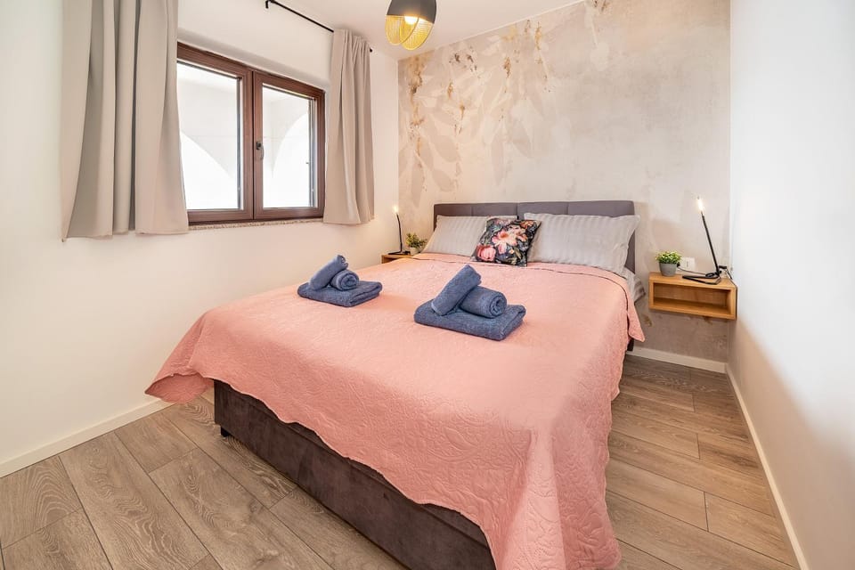 Apartments Nasic with Beautiful Sea View Apartment in Lika-Senj County