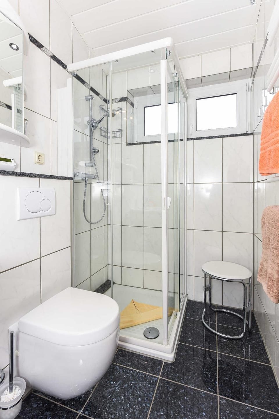 Ferienwohnung Captain Flints Schatz Apartment in Esens
