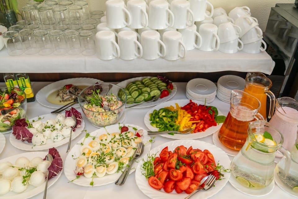 Food and drinks, Food, Buffet breakfast