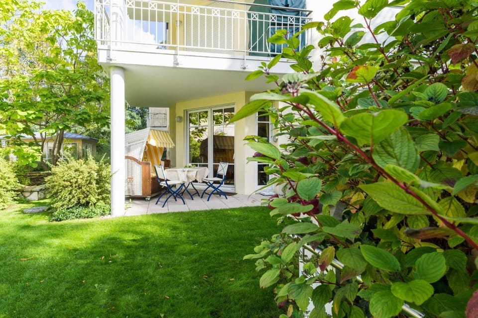 Property building, Balcony/Terrace