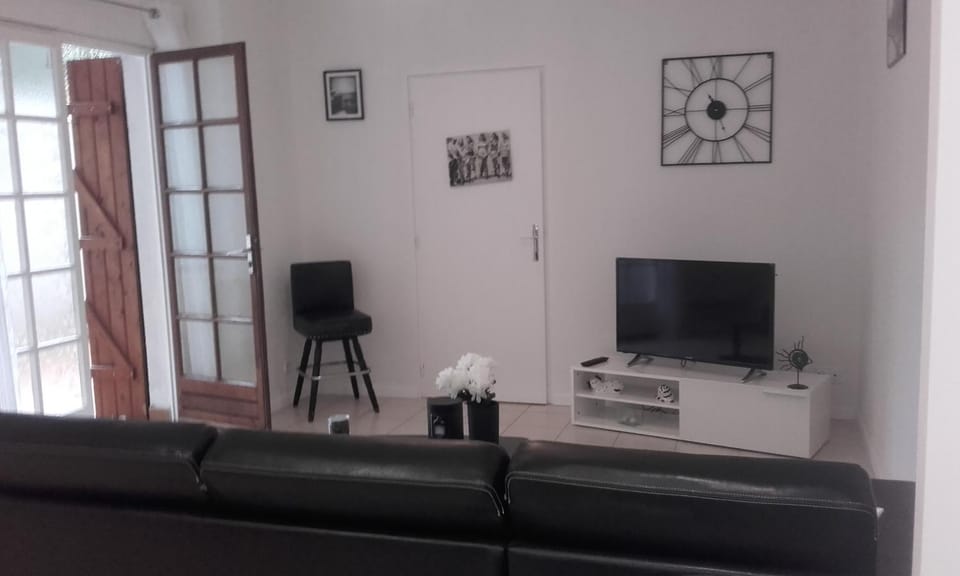 Chez Zazouilles Apartment in Pau