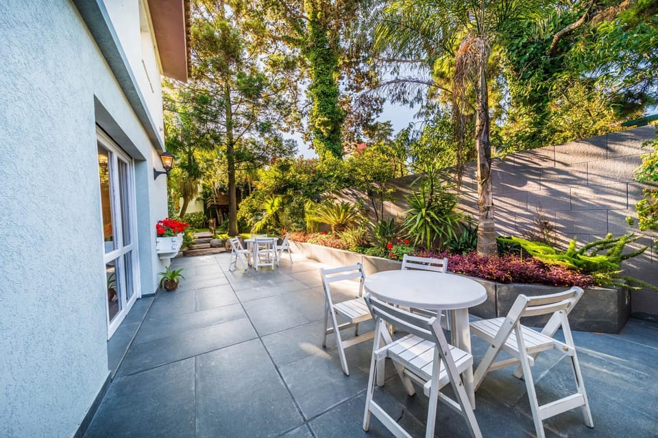 Patio, Garden