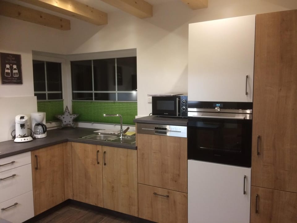 Kitchen or kitchenette, Decorative detail