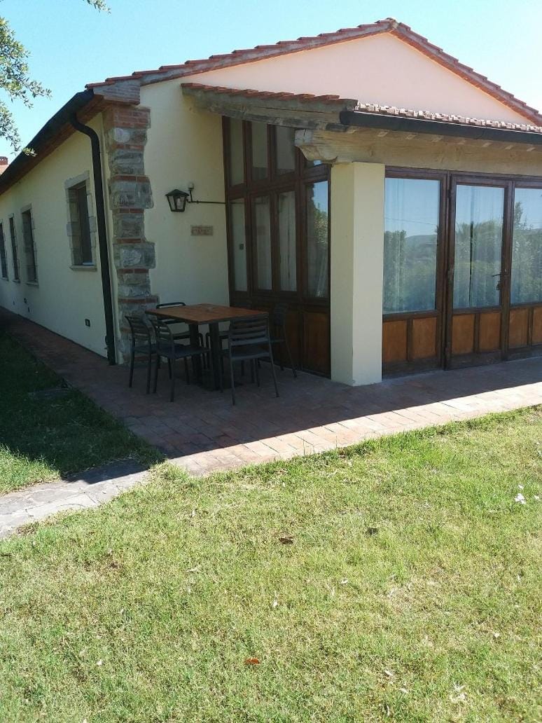 Patio, Day