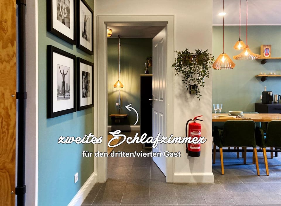 Kitchen or kitchenette, Photo of the whole room, Seating area, Dining area, Bedroom, kitchen