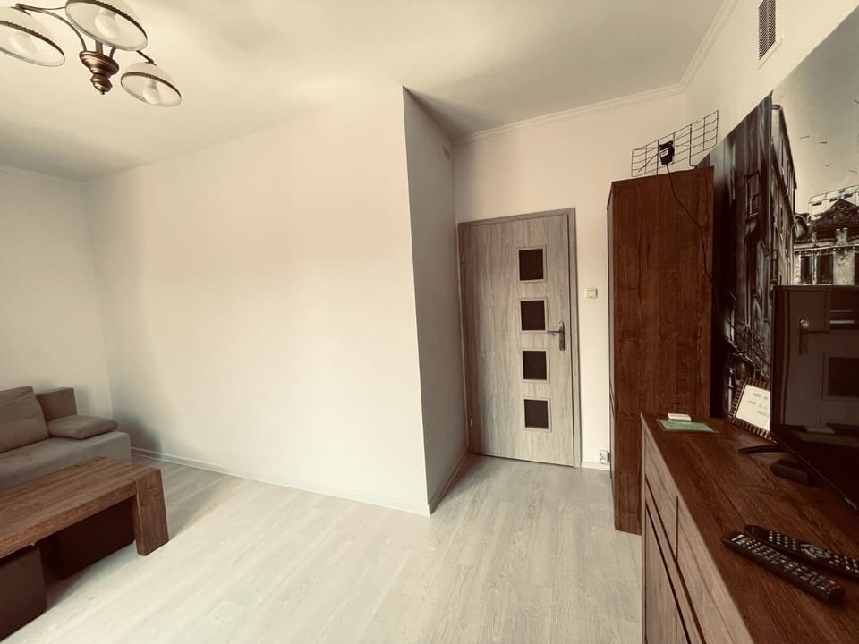 EASY RENT- Lublin Chopina CityCentre Free Parking 24h Check-in Apartment in Masovian Voivodeship